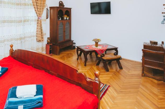 Hotel Casa Vinco Vici Turda Exteriér fotografie