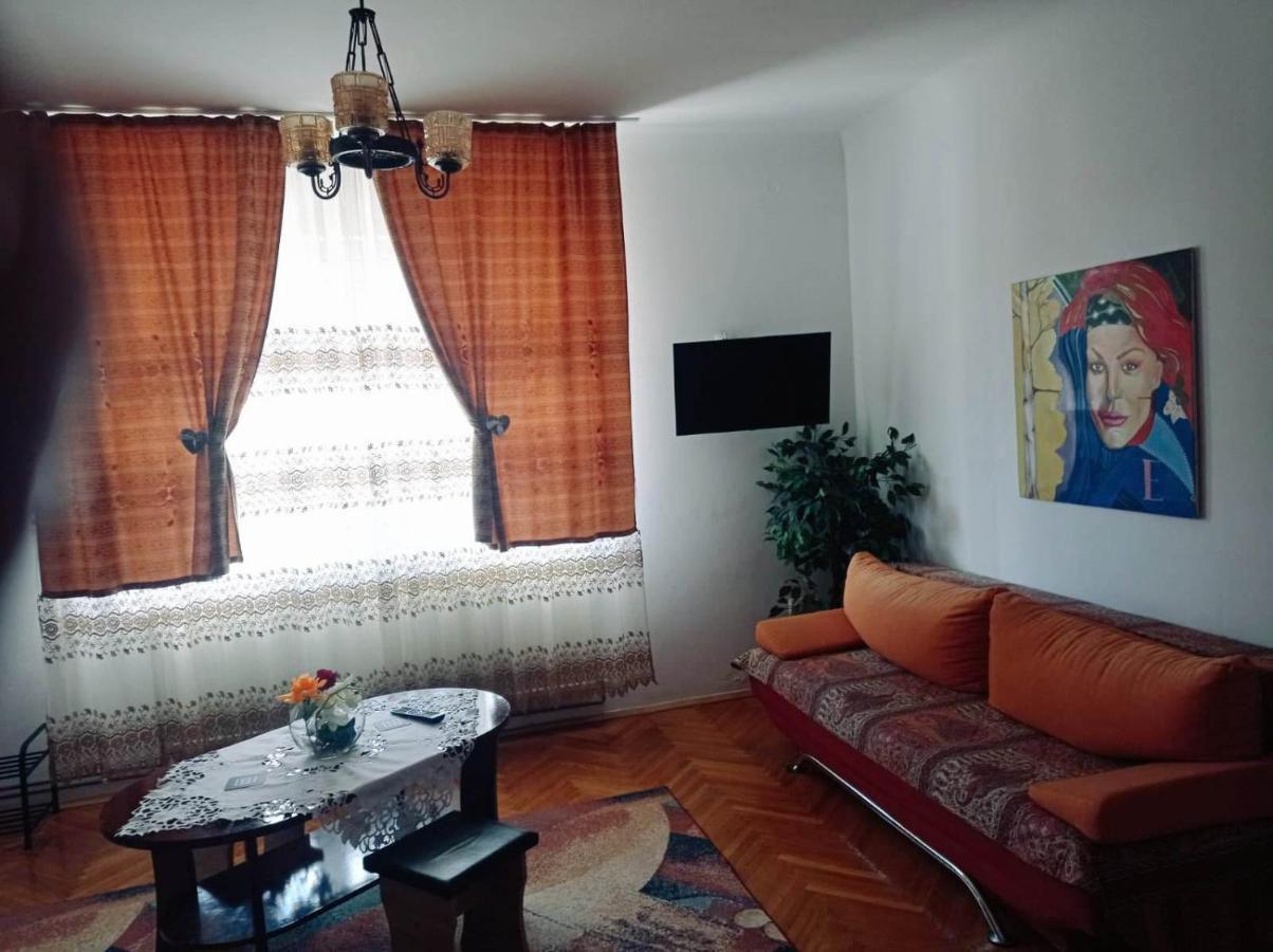Hotel Casa Vinco Vici Turda Exteriér fotografie